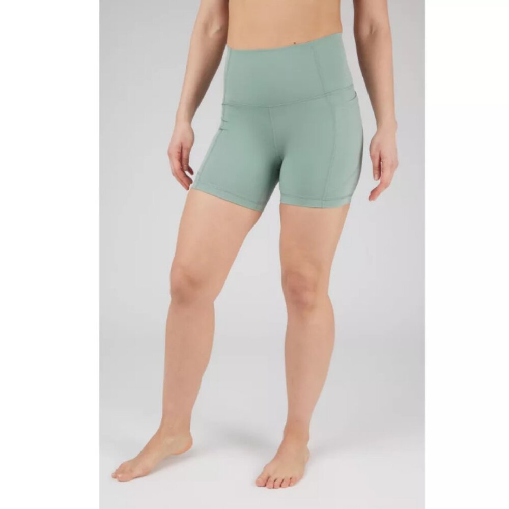 Yogalicious Lux Forza 5" Shorts Women's Size Large Sage Green Side Pockets